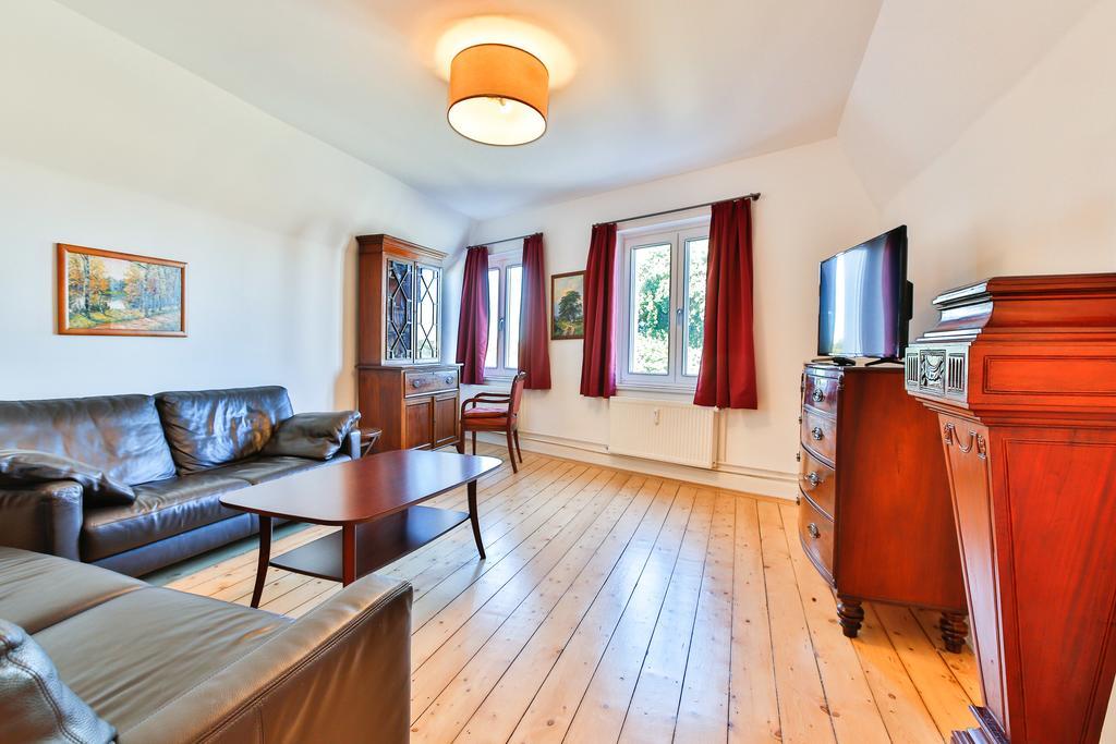 Riverside Appartement *
